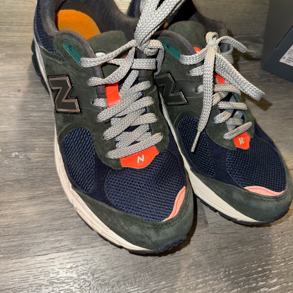 New Balance Navy, Olive & Coral Accent Running Shoes